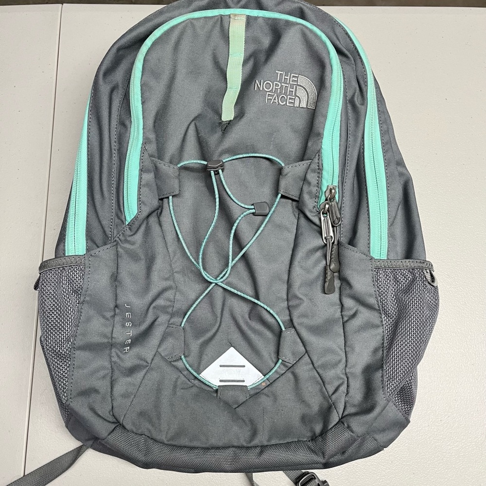 The North Face Women's Gray & Teal Jester Backpack